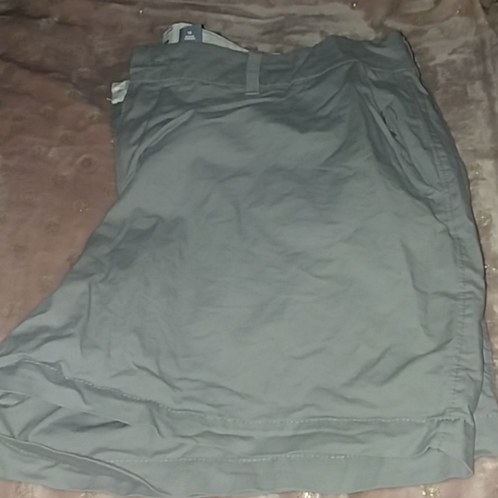 Grey shorts